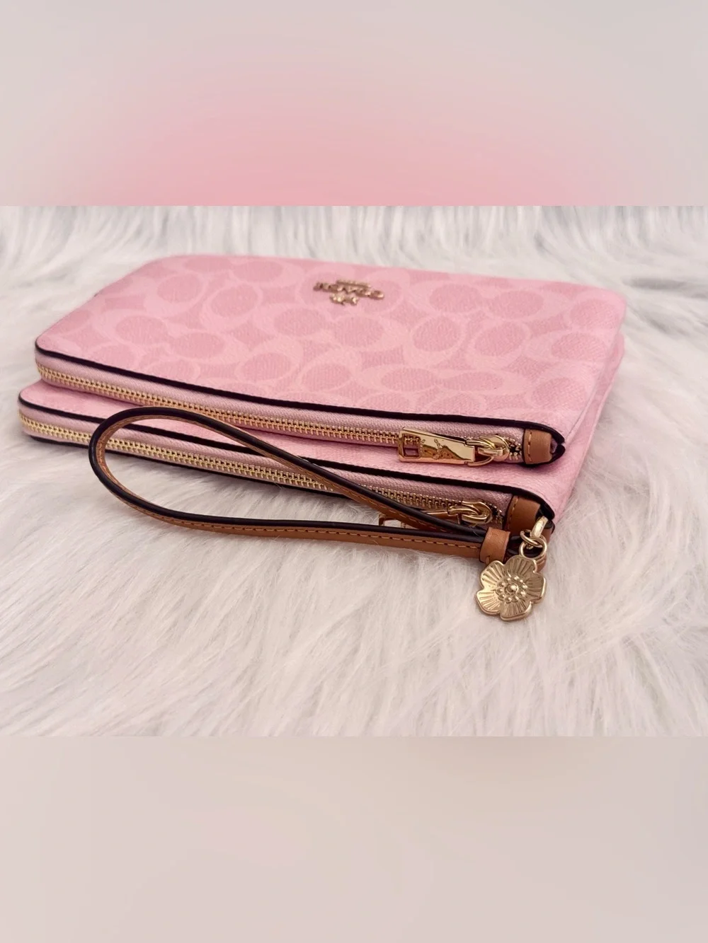 NWT Coach CEF61 Double Zip Wristlet In Signature Canvas With Charms Powder Pink